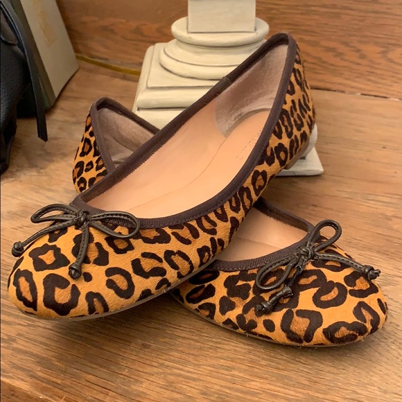 Banana Republic Shoes - Cheetah print fur Banana Republic flats, VGC
